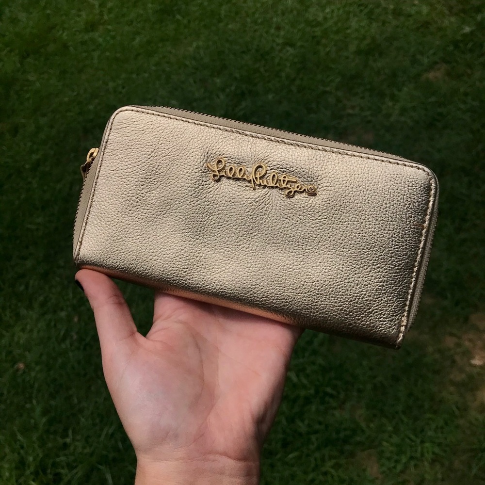 Lily Pulitzer gold wallet
